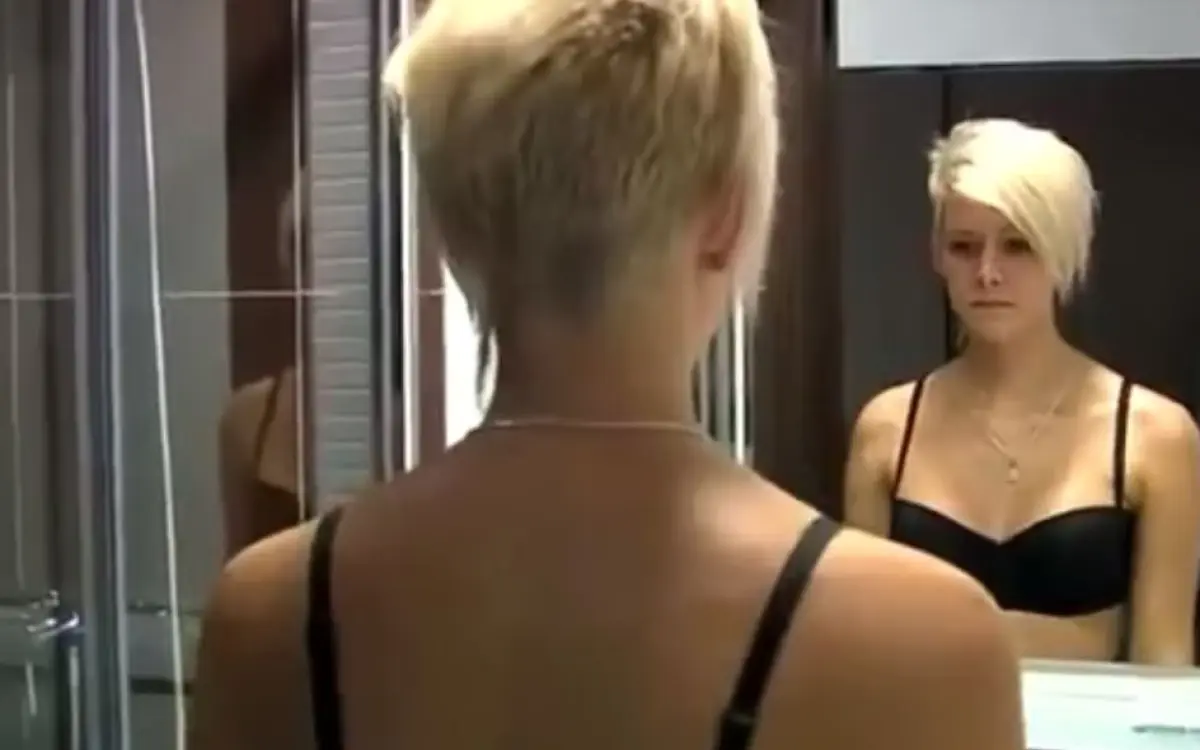 Brustvergr&ouml;&szlig;erung und korrektur Hohlwarzen